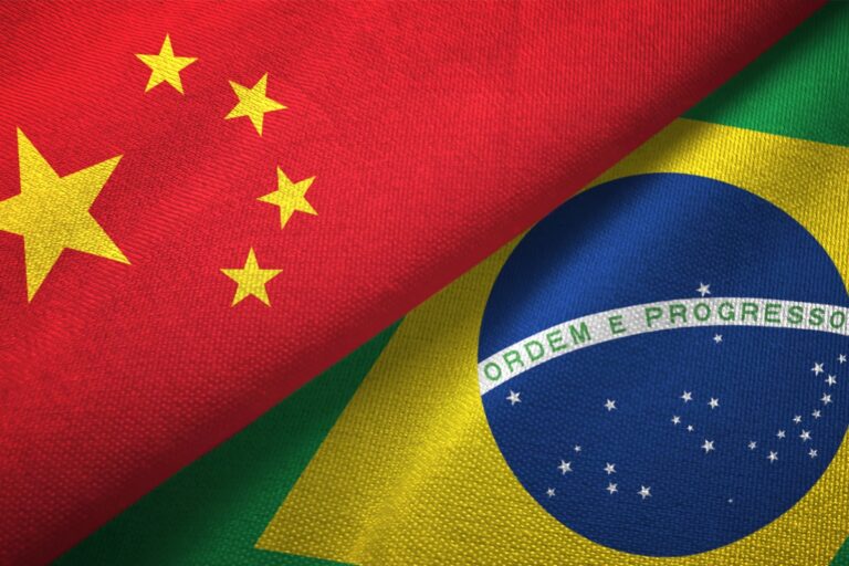 Brasil tenta diálogo com China para reduzir efeitos da taxação da carne