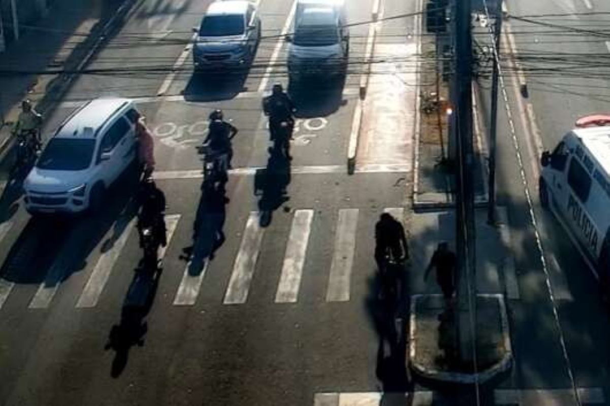 jovem-de-18-anos-entra-em-trabalho-de-parto-e-da-a-luz-dentro-de-taxi