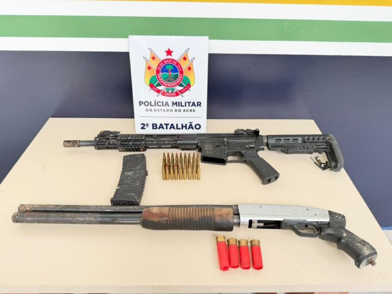 Troca de tiros com a PM termina com quatro detidos e três armas apreendidas no Belo Jardim II