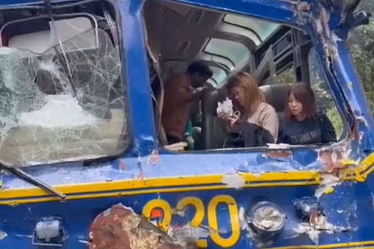 Turista brasileira relata momentos de pânico em acidente de trem no Peru