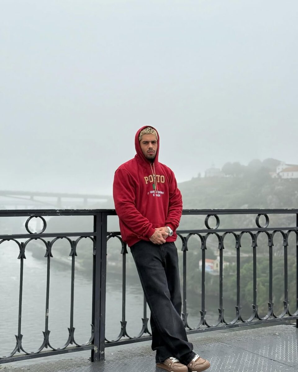 pai-e-irmao-de-ze-felipe-reagem-a-mudanca-radical-no-visual-do-cantor