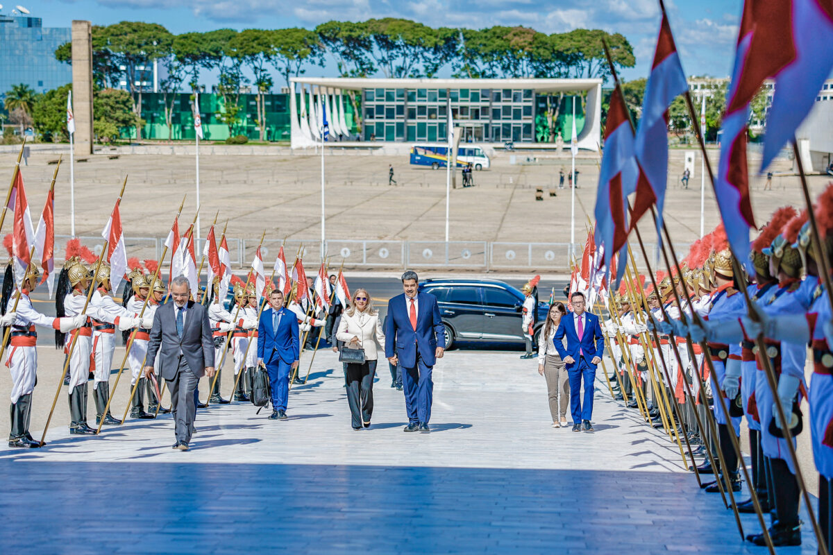 emissora-norte-americana-detalha-prisao-de-maduro-e-primeira-dama-na-venezuela