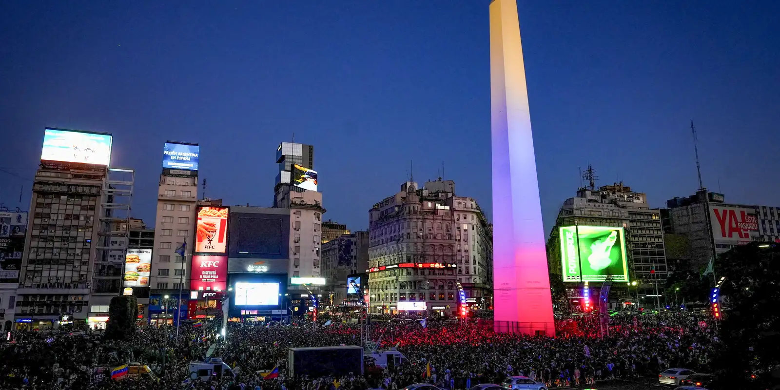 venezuelanos-no-exterior-reagem-a-ataque-dos-eua-e-queda-de-maduro