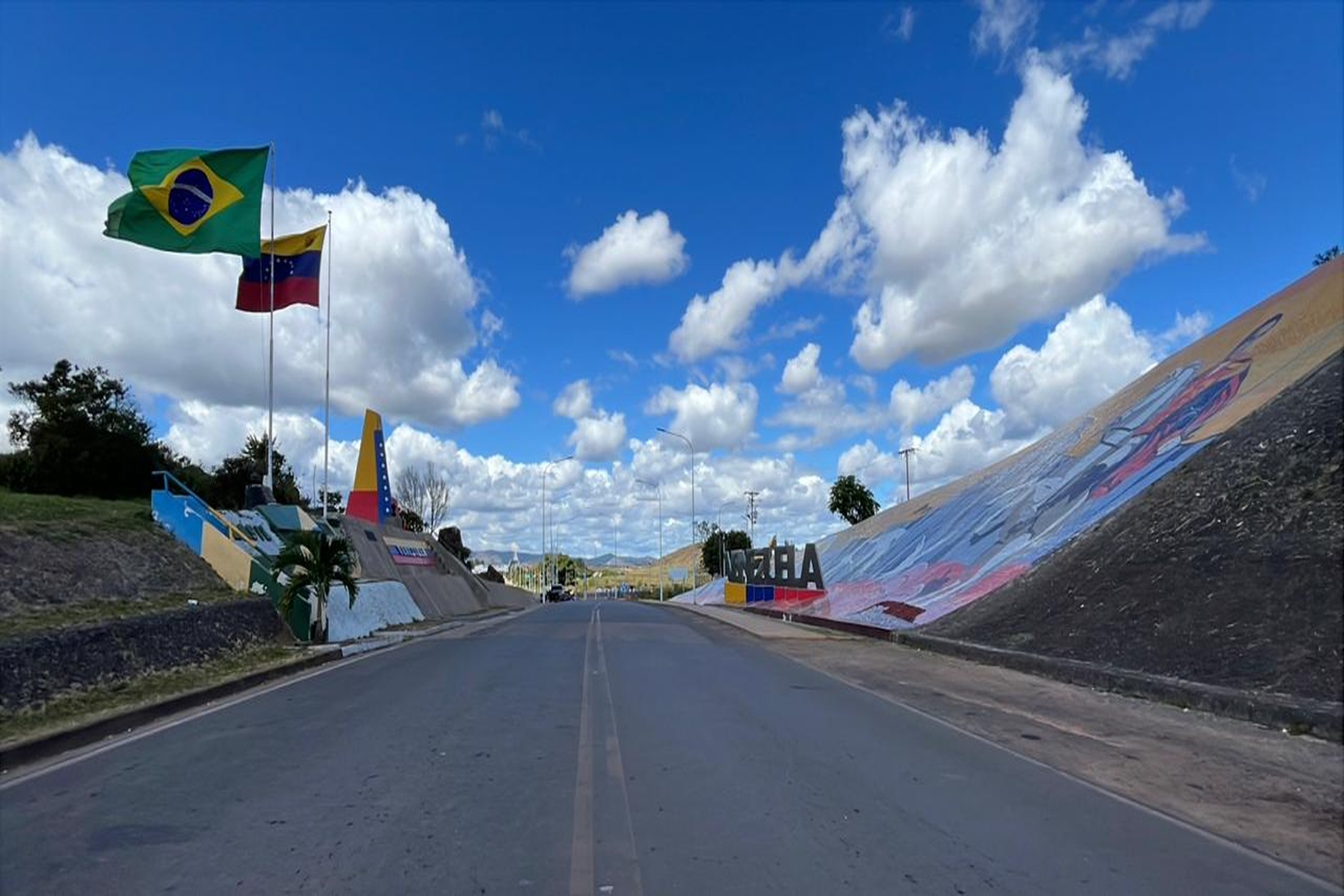 fronteira-entre-brasil-e-venezuela-segue-calma-apos-queda-de-maduro