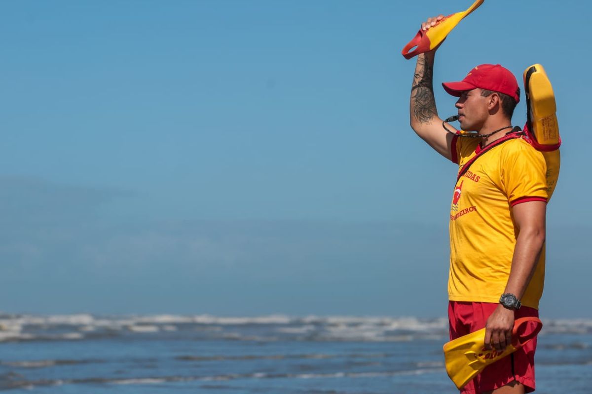 litoral-de-sp:-10-pessoas-morrem-afogadas-nos-primeiros-dias-do-ano