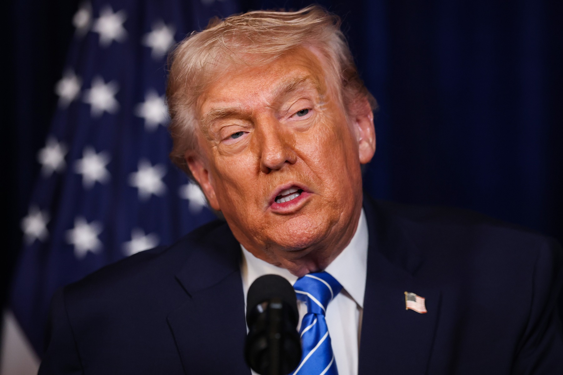 trump-retoma-pressao-na-venezuela-por-via-distinta-da-aposta-em-guaido