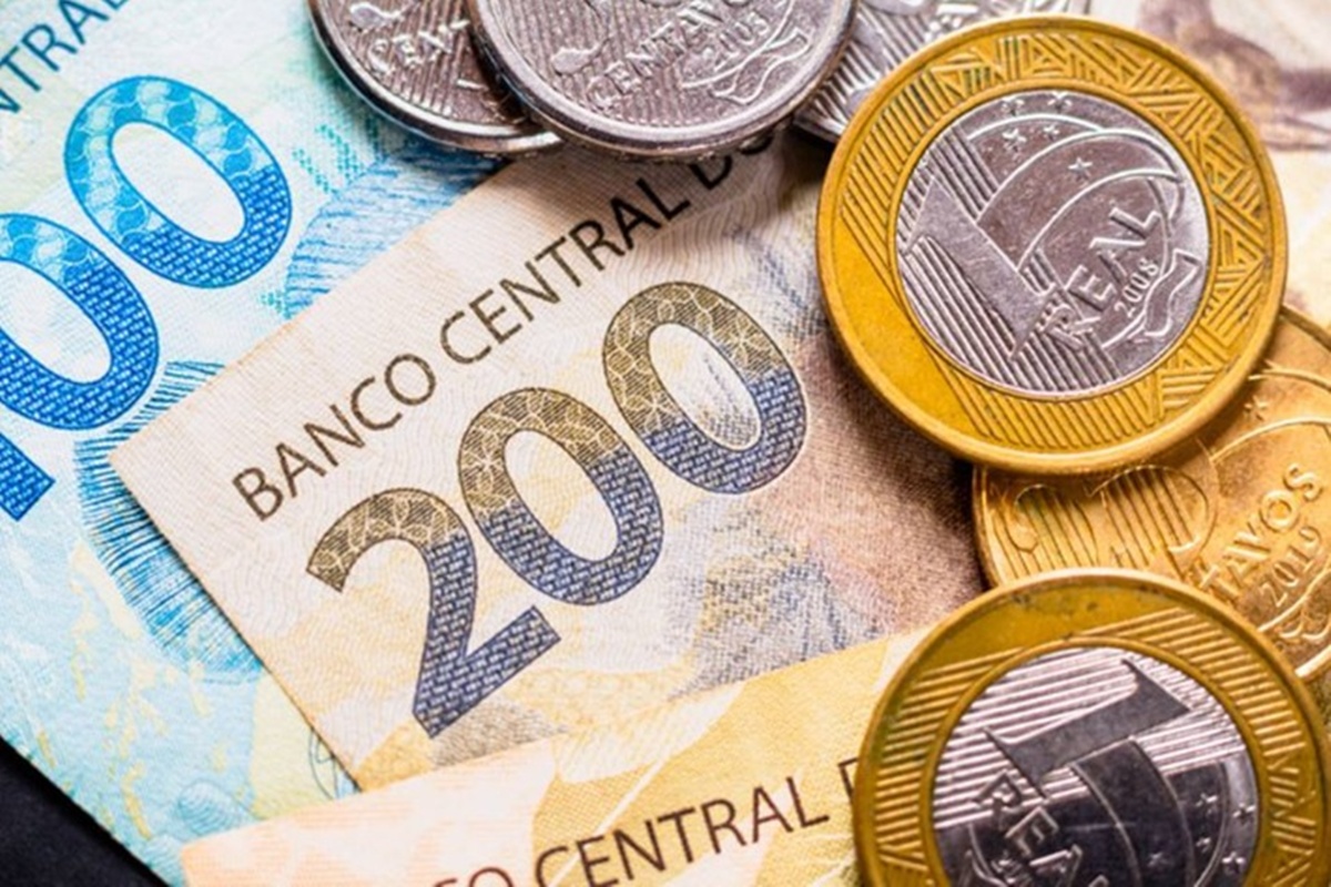 focus:-mercado-projeta-alta-na-inflacao-e-selic-em-12,25%-em-2026