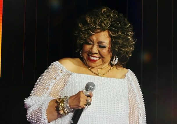 alcione-tem-carro-roubado-no-rio;-veja-detalhes