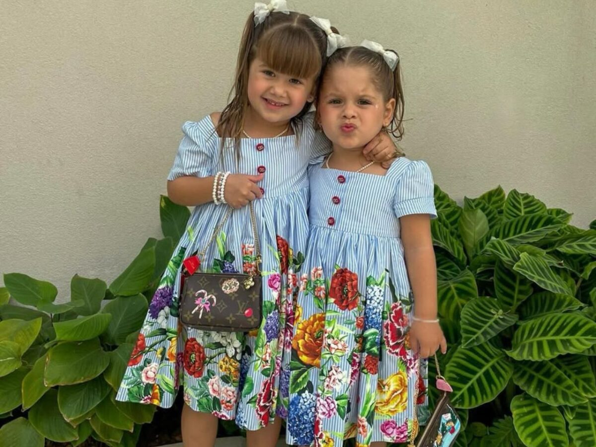 ferias-com-a-vovo:-filhas-de-virginia-tomam-banho-de-lama-na-fazenda-talisma