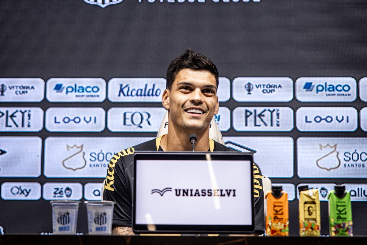 goleiro-do-santos,-brazao-comenta-sobre-interesse-de-outros-clubes