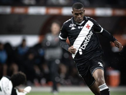 clube-ingles-sinaliza-investimento-milionario-por-rayan-e-pressiona-mercado-do-vasco
