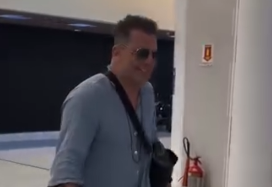 henri-castelli-e-flagrado-apos-deixar-bbb-e-detalhe-chama-a-atencao;-veja