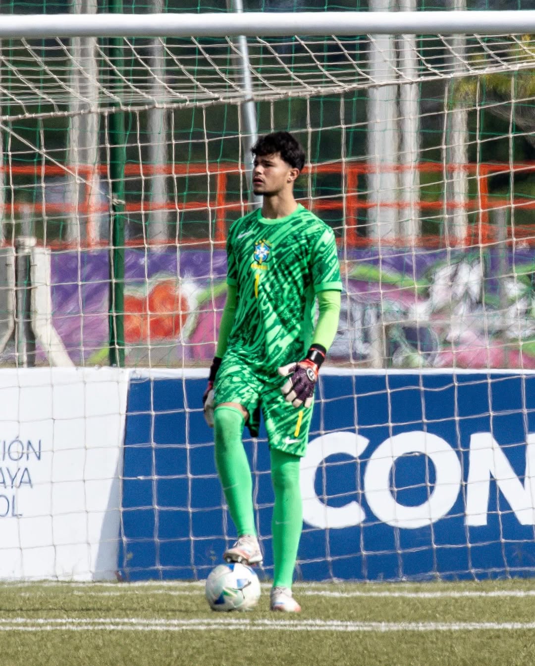 bruninho-samudio-sonha-em-ser-goleiro-do-real-madrid