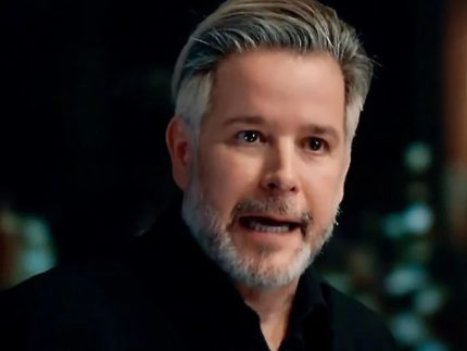 “tres-gracas”:-ferette-sofre-infarto-apos-viviane-revelar-que-e-uma-mulher-trans