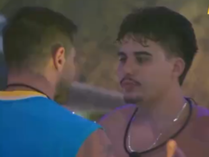 jonas-chama-atencao-de-pedro-apos-nova-fala-sobre-traicao-no-“bbb26”:-“nao-precisa-espalhar”