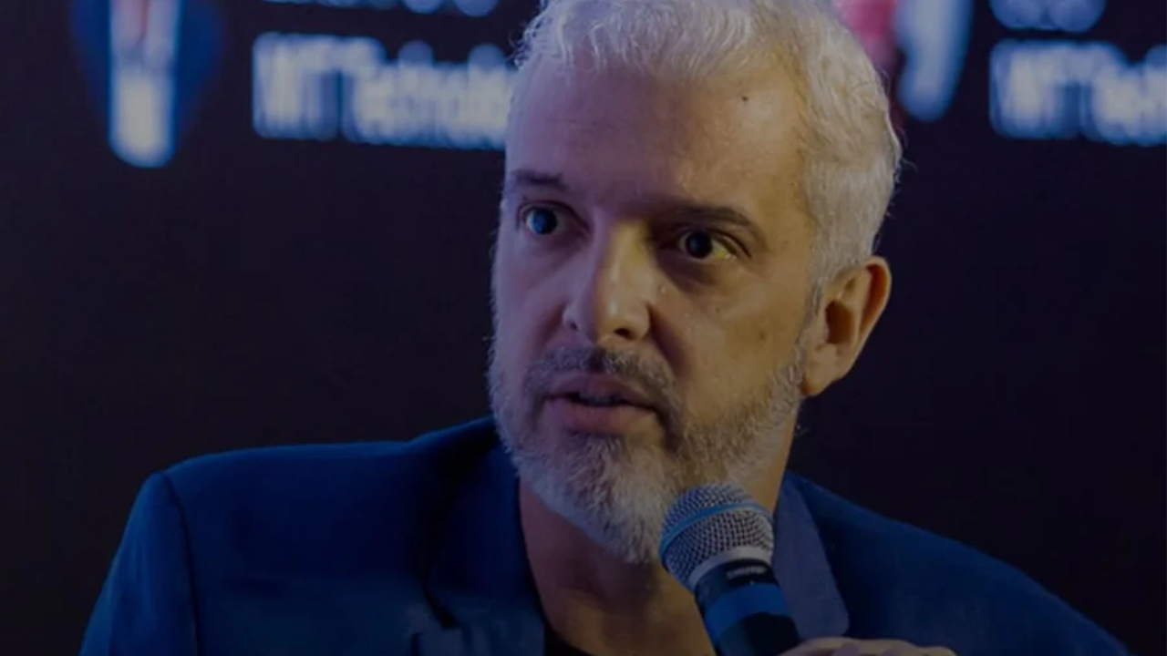 apresentador-da-jovem-pan-news,-andre-miceli-morre-aos-46-anos