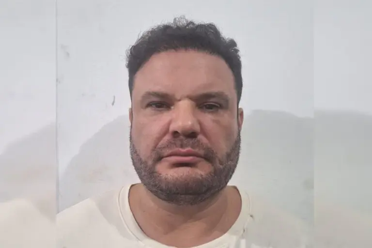 Médico acusado de duplo homicídio já espancou sobrinha com chutes na cabeça