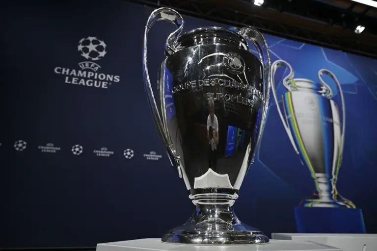 Champions League define confrontos dos playoffs nesta sexta-feira