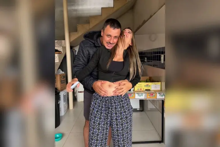 Grávida, empresária fala sobre vida em relação poliafetiva