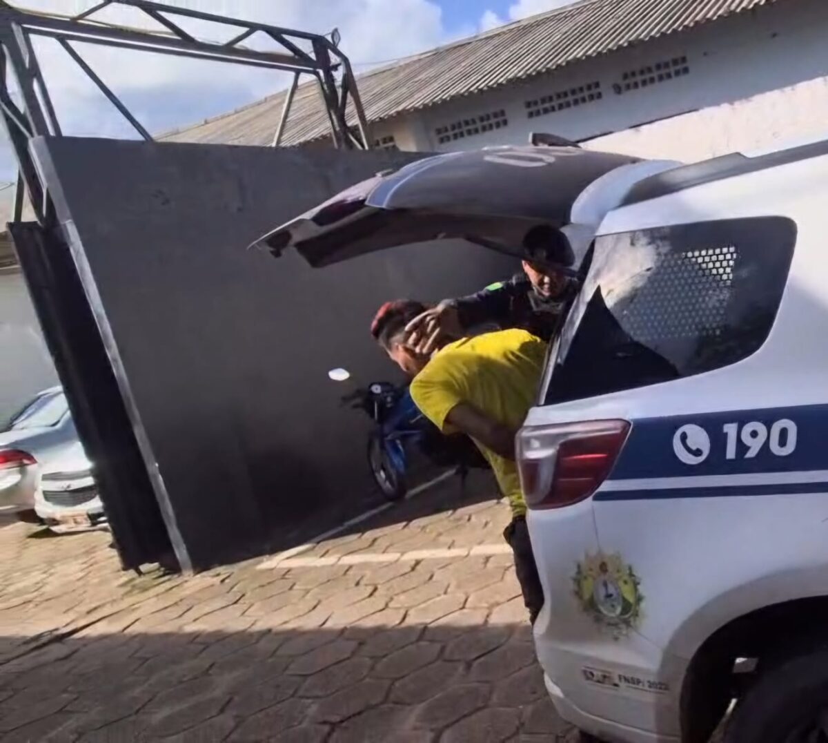 Foragido da Justiça condenado por tráfico de drogas é preso em operação policial em Rio Branco Foragido da Justiça condenado por tráfico de drogas é preso em operação policial em Rio Branco
