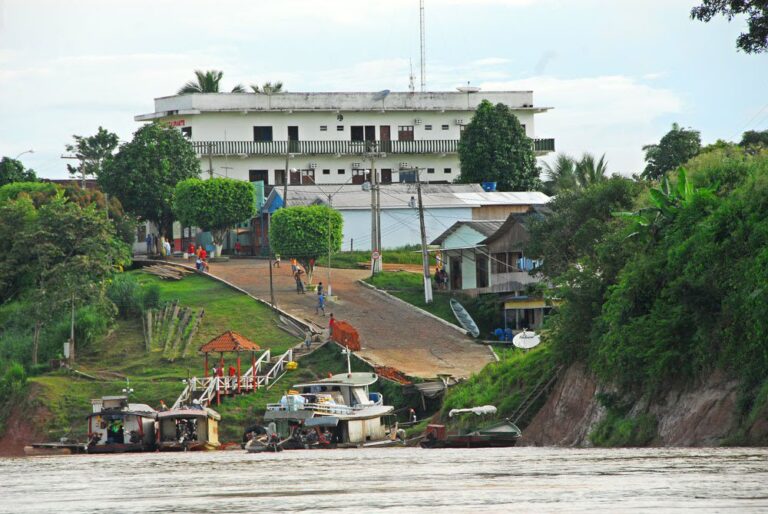 Indígena desaparece após naufrágio no rio Tejo e buscas entram no terceiro dia no interior do Acre