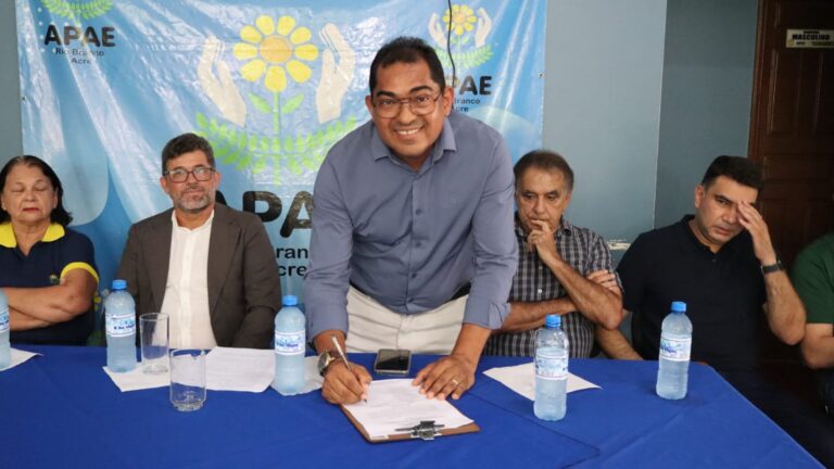 Nova diretoria da APAE Rio Branco toma posse para mandato 2026–2028