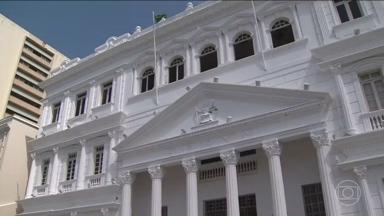 Procuradores deixam cargo depois de MP dar parecer favorável a suspeitos de corrupção no Maranhão