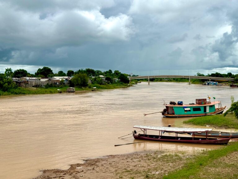 Nível do Rio Iaco segue subindo e ultrapassa os 12 metros em Sena Madureira