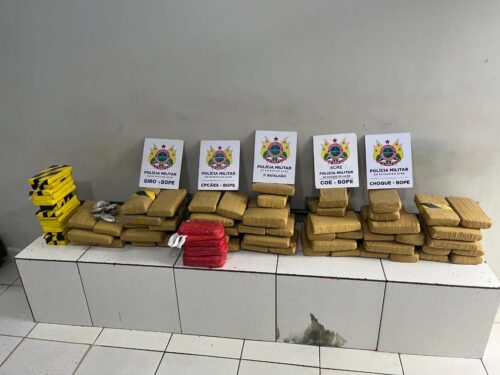 PM apreende cerca de 90 quilos de entorpecentes após patrulha da GIRO em Rio Branco; veja vídeo PM apreende cerca de 90 quilos de entorpecentes após patrulha da GIRO em Rio Branco; veja vídeo