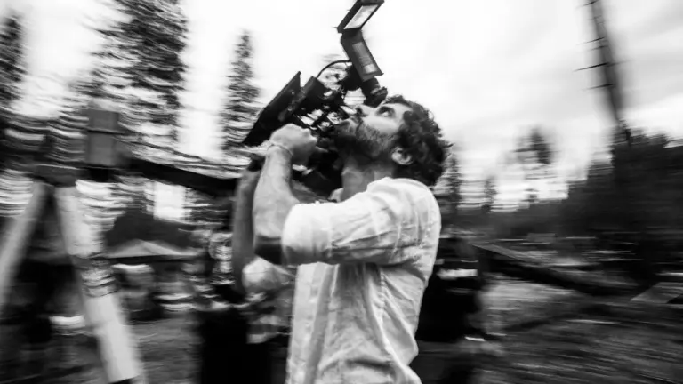 Brasileiro indicado ao Oscar assina fotografia de sucesso da Netflix