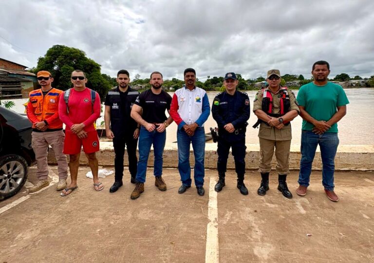 Força-tarefa reúne instituições para acompanhar impactos da cheia do rio Iaco em Sena Madureira
