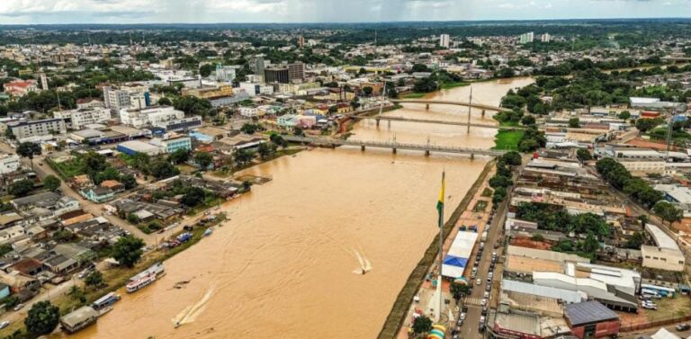 Nível do Rio Acre continua subindo, mas ainda abaixo da cota de alerta; confira medições