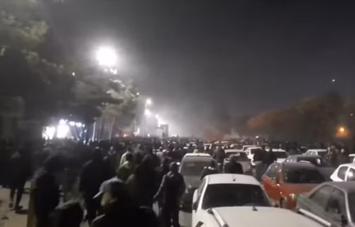 Número de mortos em protestos no Irã sobe para 192 Número de mortos em protestos no Irã sobe para 192