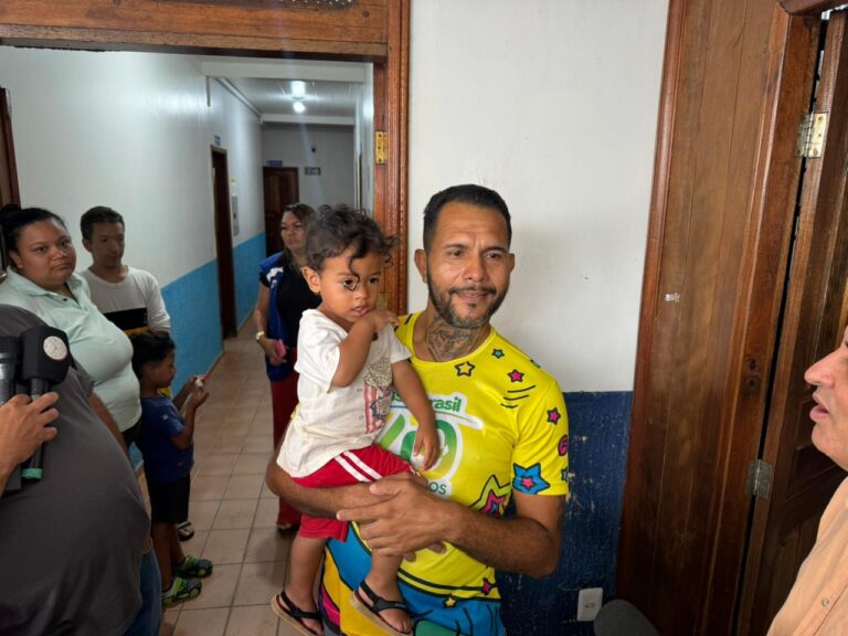 Venezuelano que está em abrigo no Acre aprova invasão dos EUA: “Precisamos de mudança”