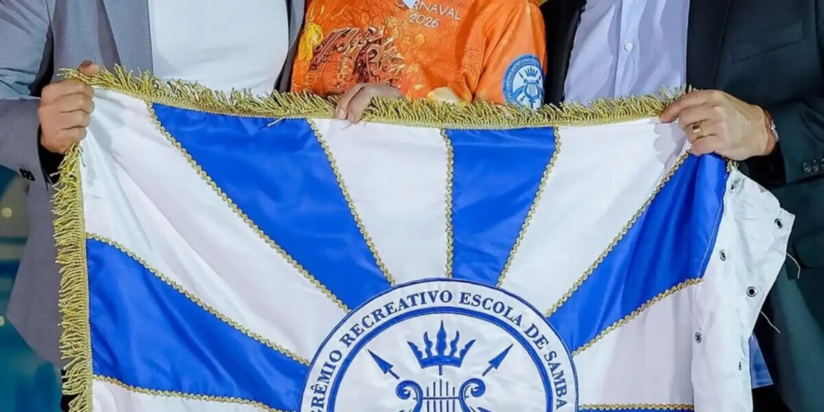 mae-de-lula-“canta”-no-samba-enredo-da-academicos-de-niteroi