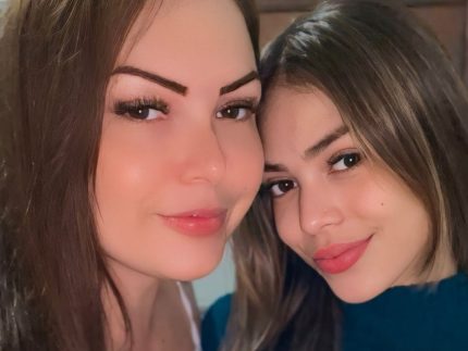 melody-faz-19-anos-e-recebe-homenagem-da-mae-nas-redes-sociais