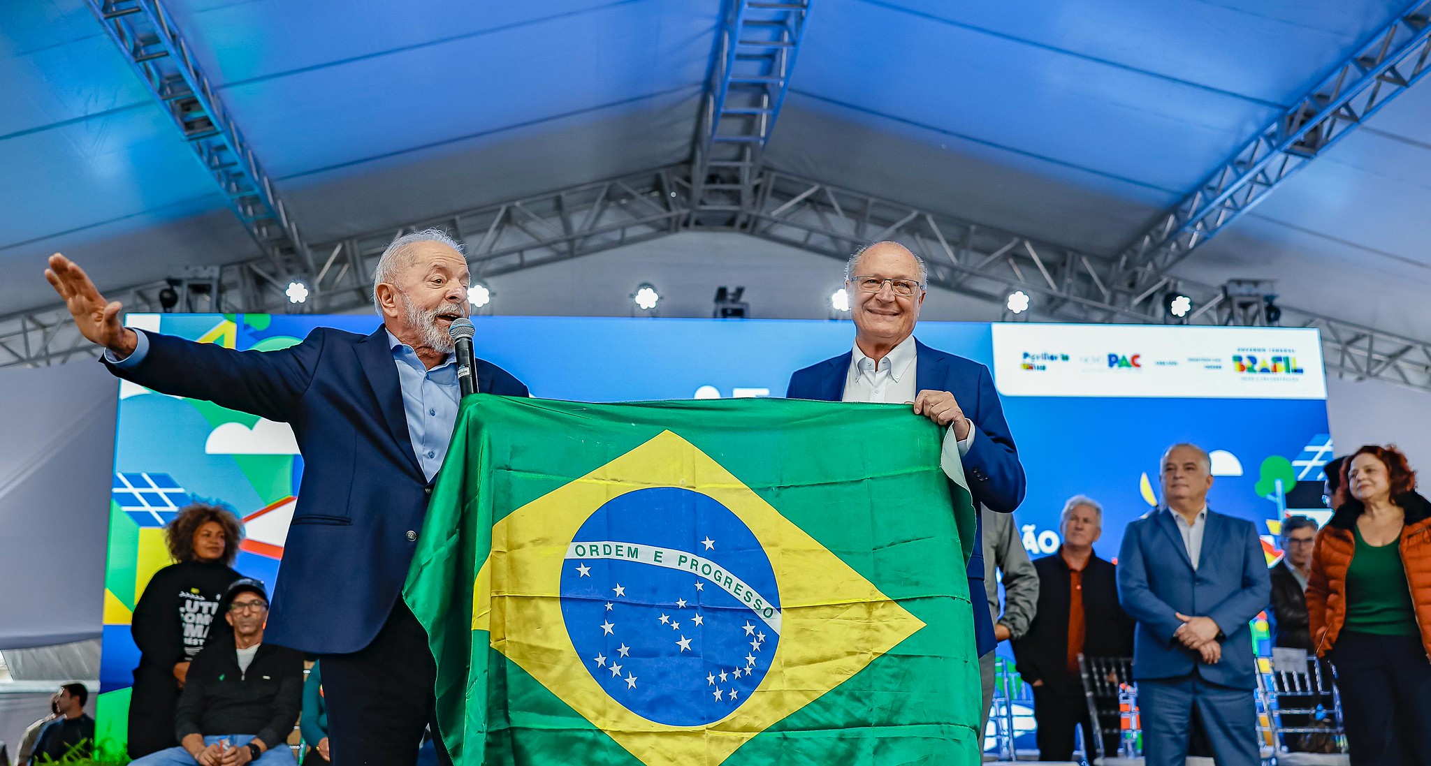 Lula recebe pedido para manter Alckmin como vice nas eleições