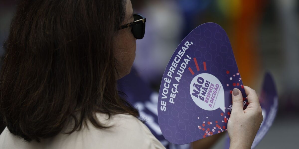 carnaval:-80%-das-mulheres-temem-assedio-e-quase-metade-ja-foi-vitima