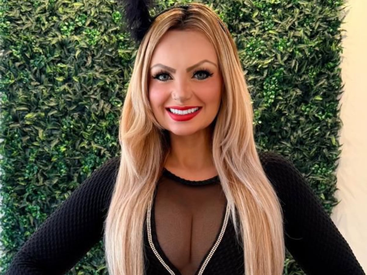 mulher-pera-e-barrada-de-desfilar-por-nao-gostar-da-fantasia;-veja-video