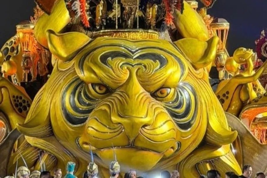 sete-escolas-animam-a-segunda-noite-do-grupo-especial-no-anhembi