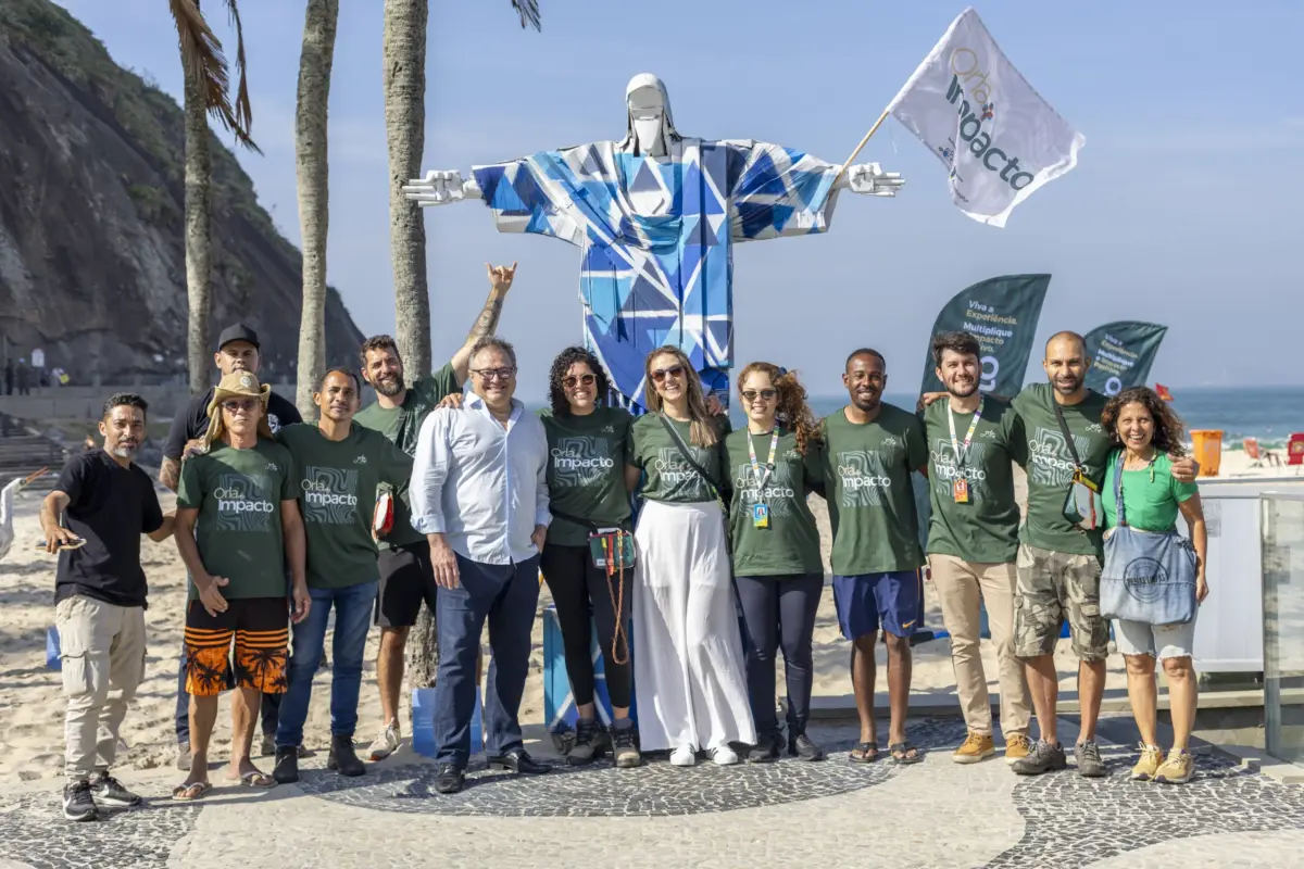 limpeza-de-praia-se-transforma-em-experiencia-de-carnaval-no-rio;-confira