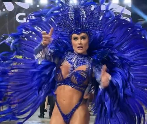 ex-bailarina-do-faustao-volta-a-desfilar-no-carnaval-apos-ser-presa