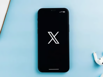 rede-social-x,-antigo-twitter,-apresenta-instabilidade-nesta-segunda-(16/2)