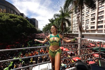 ludmilla-reune-mais-de-1-milhao-de-pessoas-em-bloco-ao-som-dos-“ritmos-do-brasil”-no-rio