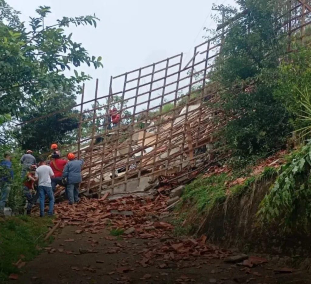 defesa-civil-renova-alerta-para-chuvas-intensas-em-sp-ate-sexta-feira-(27)