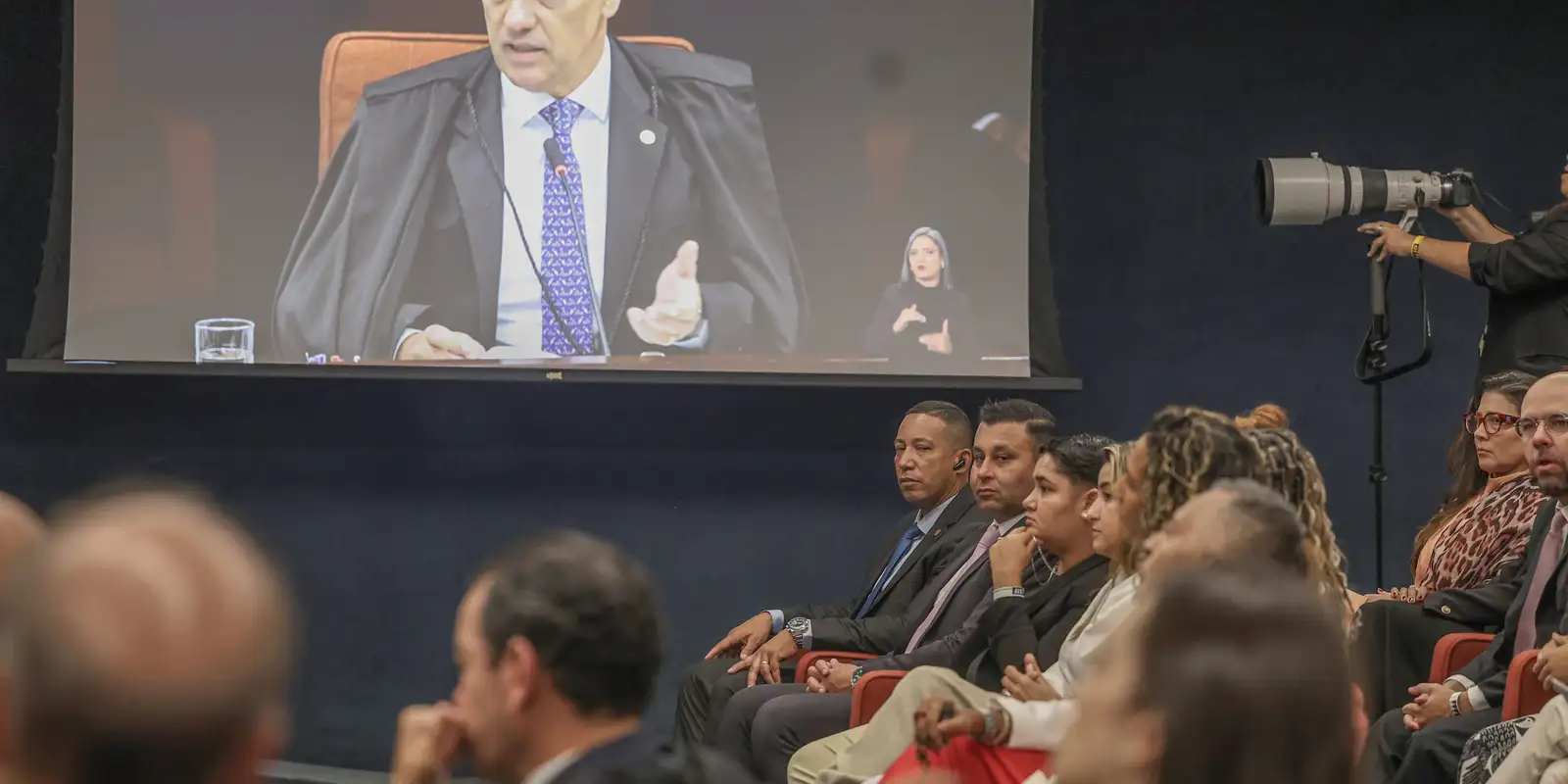 Por unanimidade, STF condena assassinos de Marielle e Anderson Por unanimidade, STF condena assassinos de Marielle e Anderson