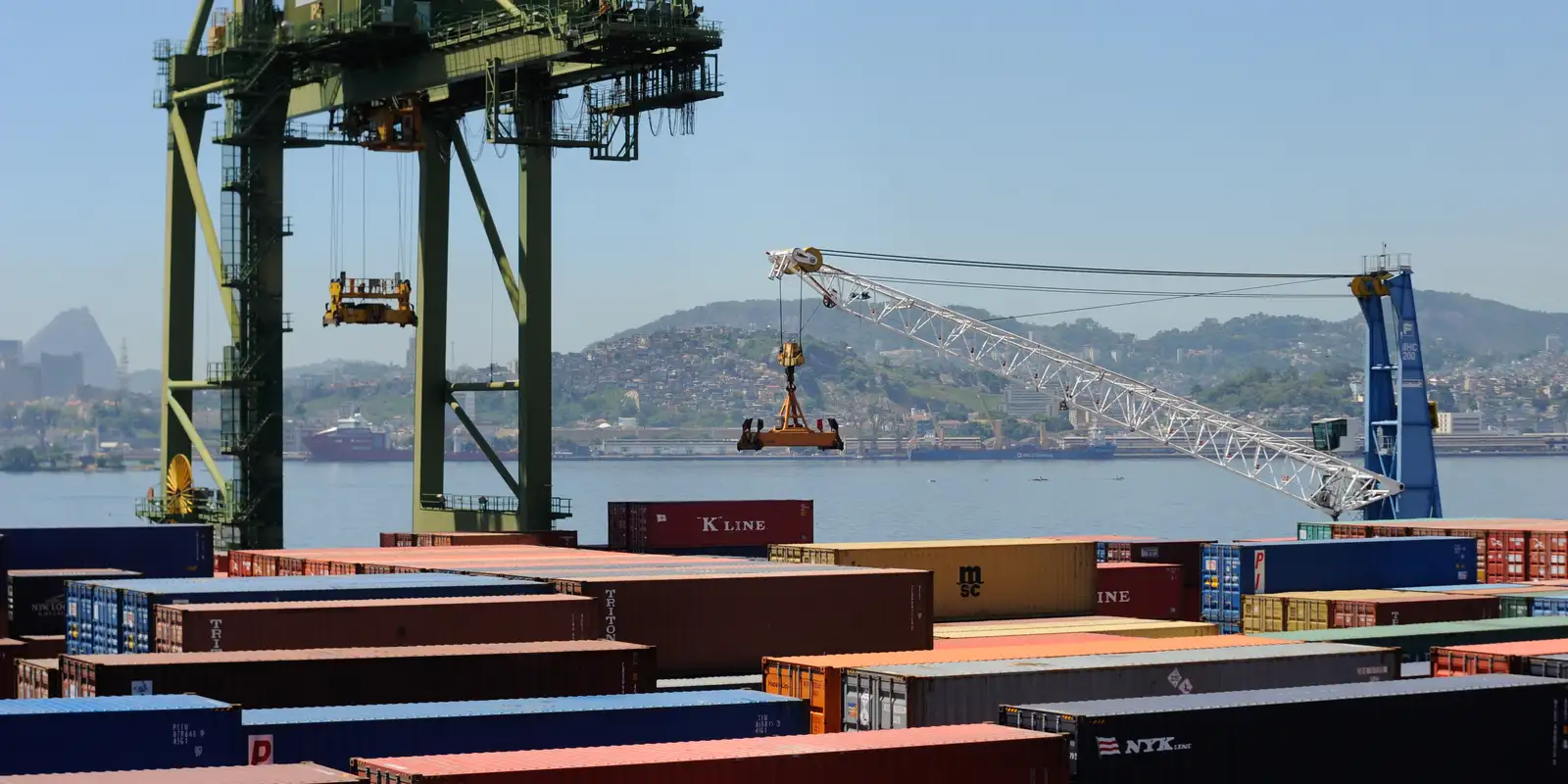 CMN altera regras do Proex e flexibiliza embarques de exportações