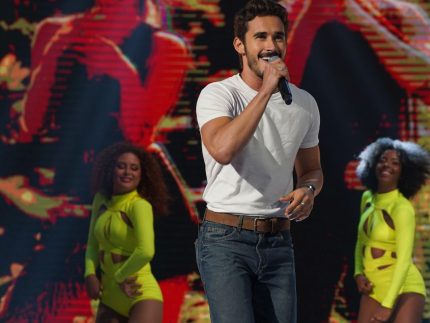 direto-de-“coracao-acelerado”!-filipe-braganca-solta-a-voz-como-joao-raul-no-“caldeirao”