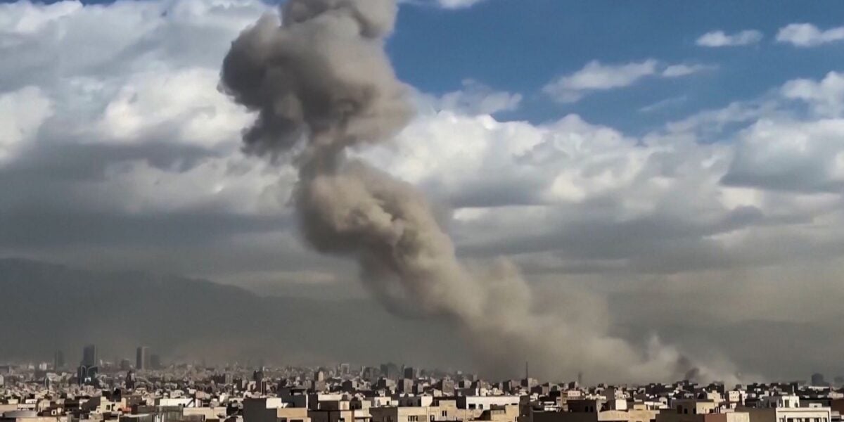 israel-diz-que-cerca-de-200-cacas-atingiram-mais-de-500-alvos-no-ira