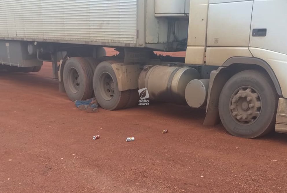 Motorista encontra vítima sob veículo ao sair para viagem pela manhã | Foto: O Alto Acre